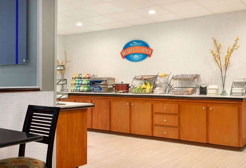 هتل Baymont By Wyndham Nashville Airport