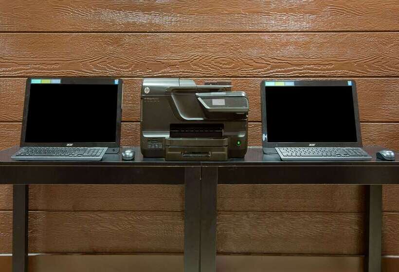 هتل Baymont By Wyndham Nashville Airport