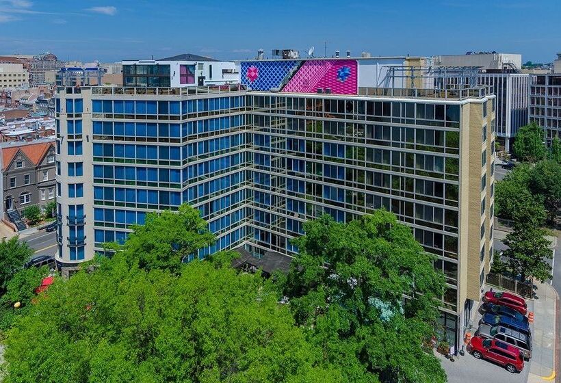 Beacon Hotel & Corporate Quarters