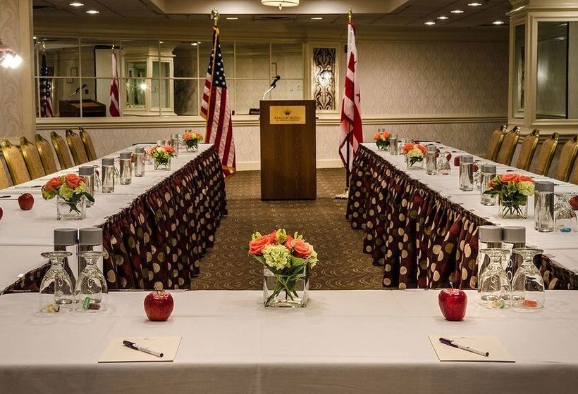 Beacon Hotel & Corporate Quarters