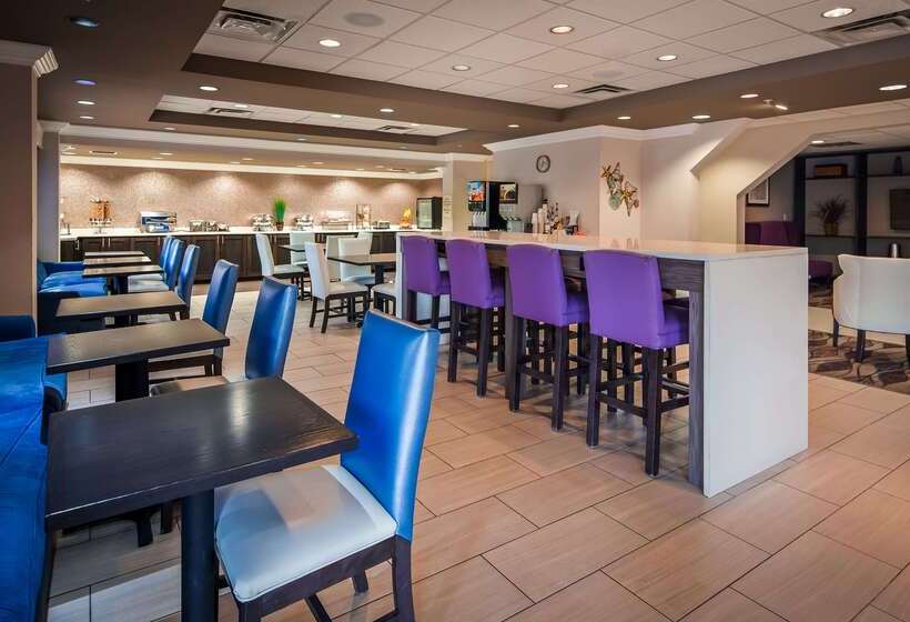 فندق Red Roof Plus Fort Myers