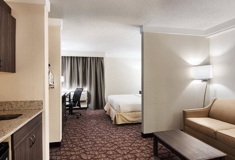 酒店 Red Roof Plus Fort Myers