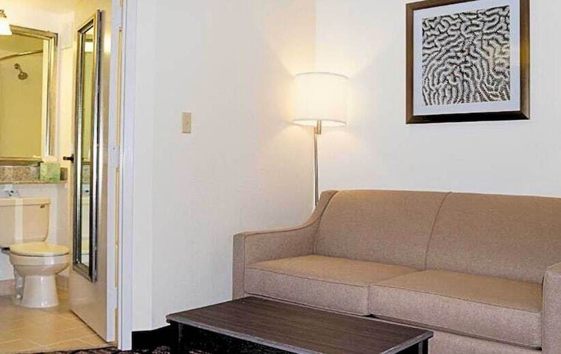 酒店 Red Roof Plus Fort Myers