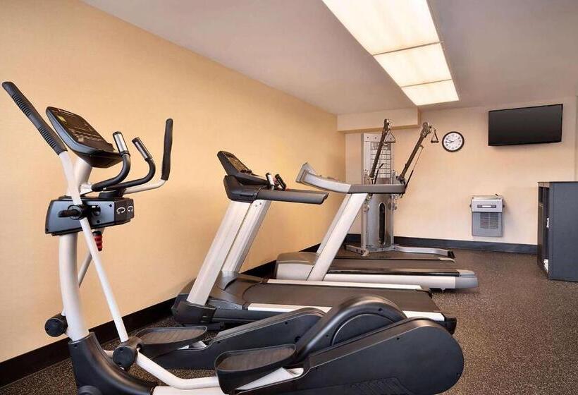 Отель Baymont By Wyndham Culpeper