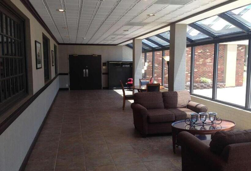 Отель Baymont By Wyndham Culpeper