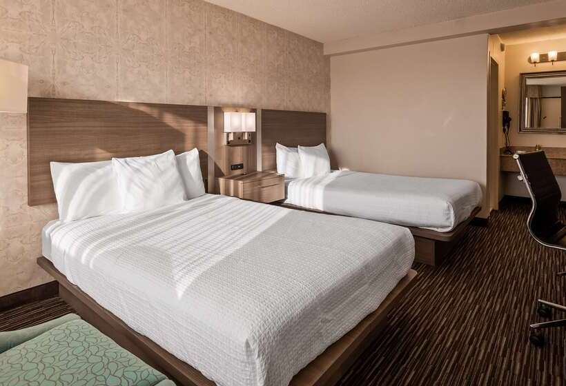 ホテル Best Western Mill River Manor