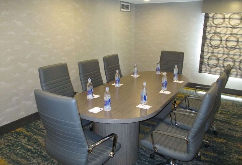 هتل Best Western Plus Bloomington East