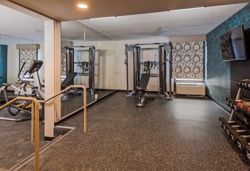 فندق Best Western Plus Bloomington East