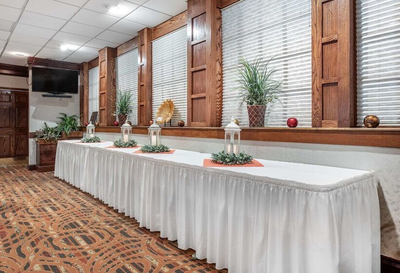 호텔 Best Western Plus Bridgeport Inn