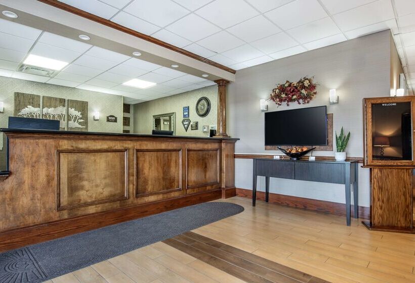 호텔 Best Western Plus Bridgeport Inn