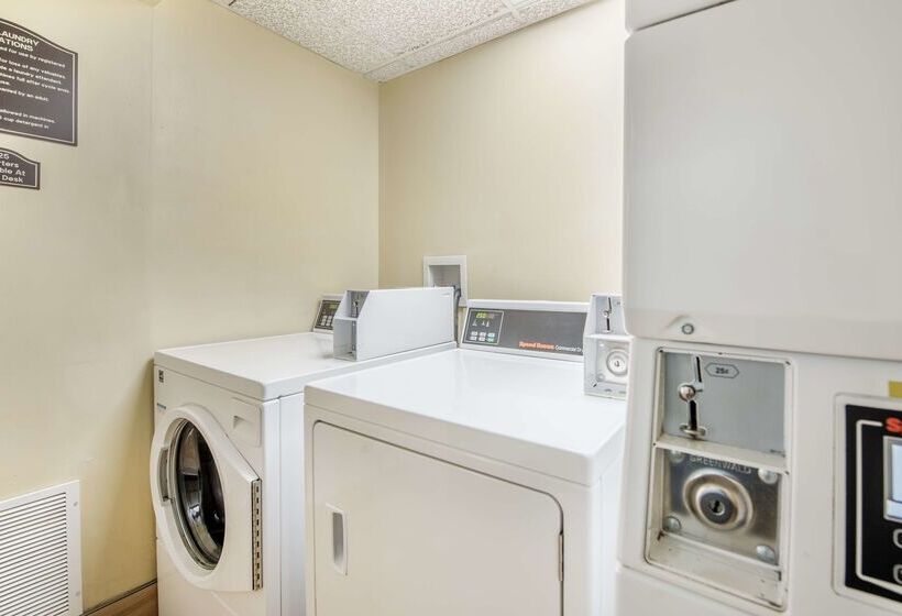 호텔 Best Western Plus Bridgeport Inn