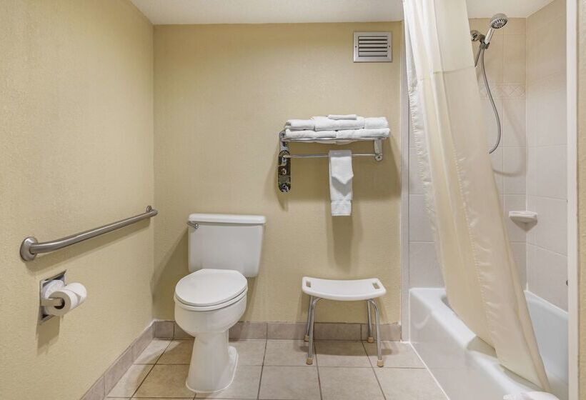 호텔 Best Western Plus Bridgeport Inn