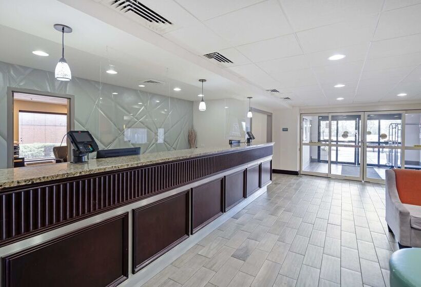 هتل Best Western Plus Chicagoland  Countryside