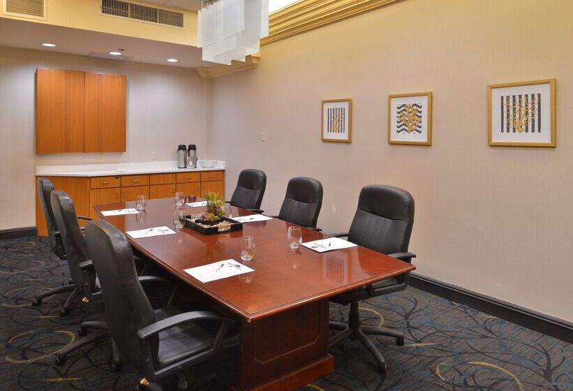 Best Western Plus El Paso Airport Hotel & Conference Center