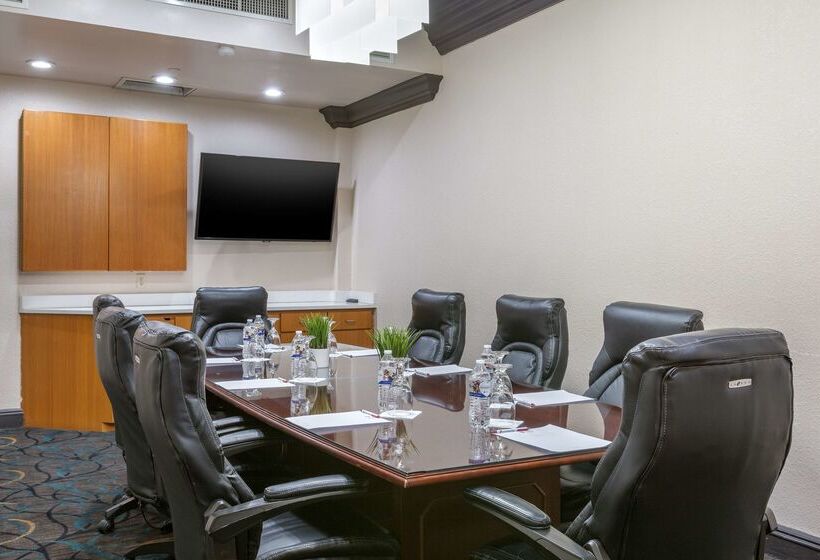 Best Western Plus El Paso Airport Hotel & Conference Center