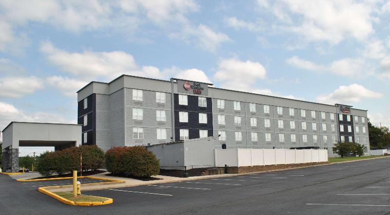 ホテル Comfort Inn & Suites