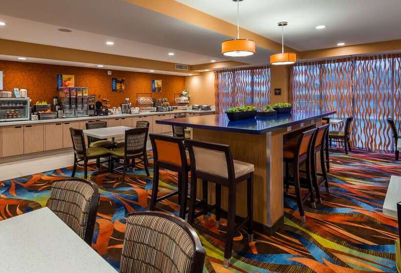 酒店 Best Western Plus Fresno Airport