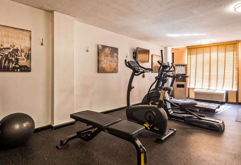 酒店 Best Western Plus Grosvenor Airport