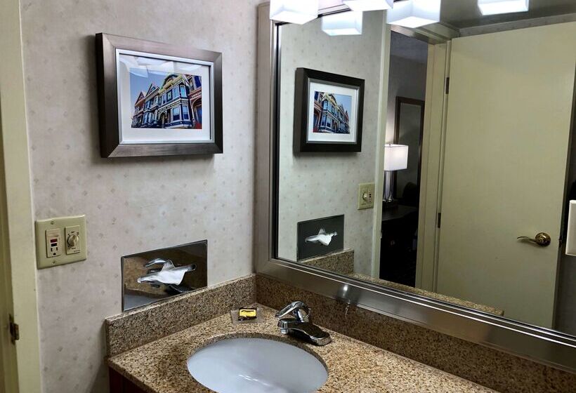 酒店 Best Western Plus Grosvenor Airport