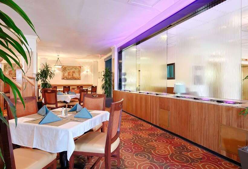 酒店 Best Western Plus Grosvenor Airport