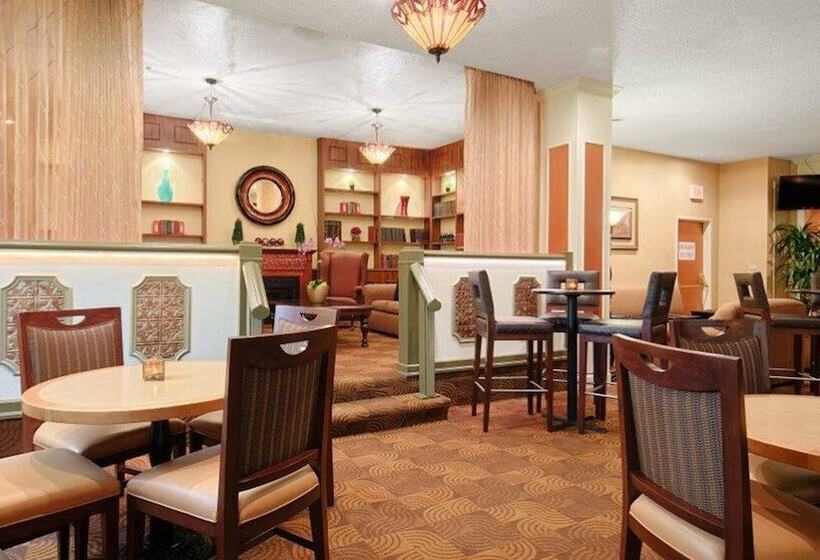 酒店 Best Western Plus Grosvenor Airport