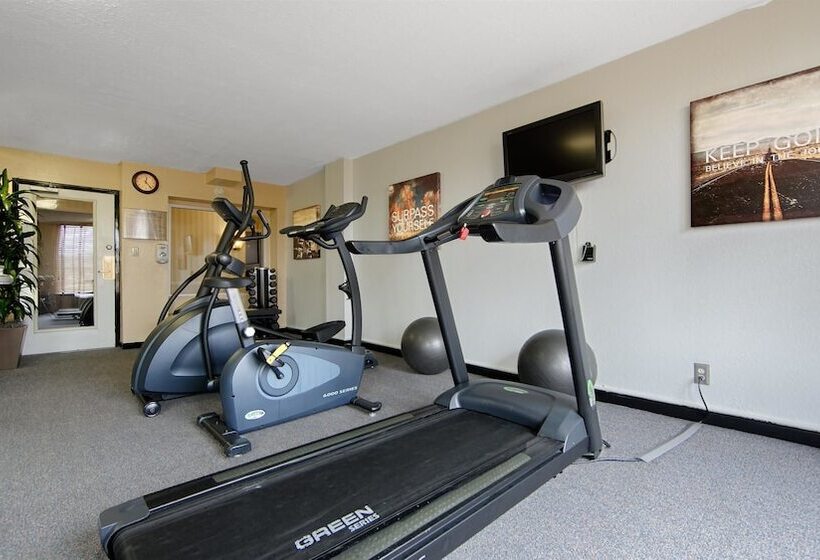 酒店 Best Western Plus Grosvenor Airport