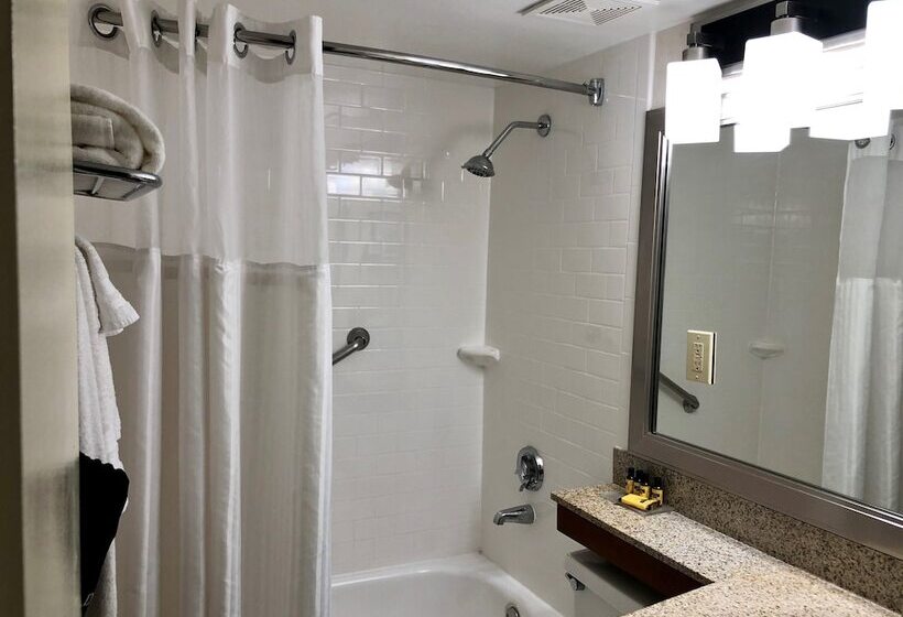 酒店 Best Western Plus Grosvenor Airport