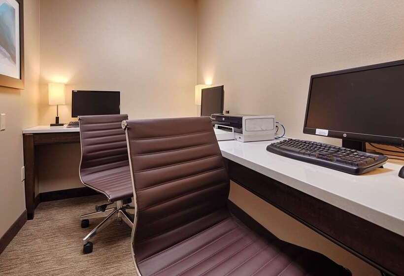 Best Western Plus Kingston Hotel And Conference Center