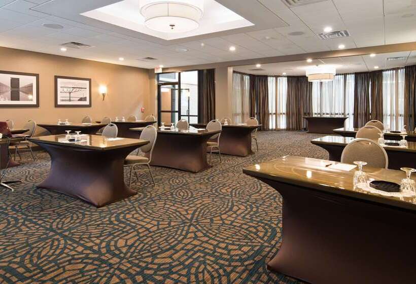 Best Western Plus Kingston Hotel And Conference Center