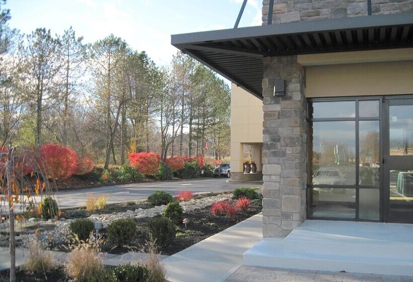 Best Western Plus Kingston Hotel And Conference Center