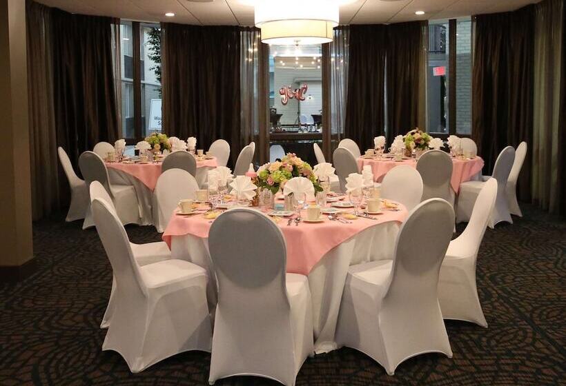 Best Western Plus Kingston Hotel And Conference Center