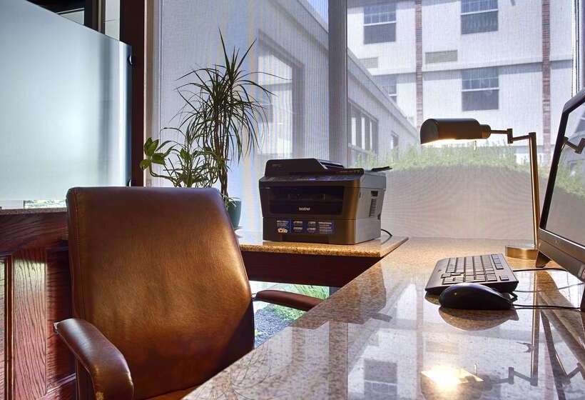 فندق Best Western Plus Waterville Grand