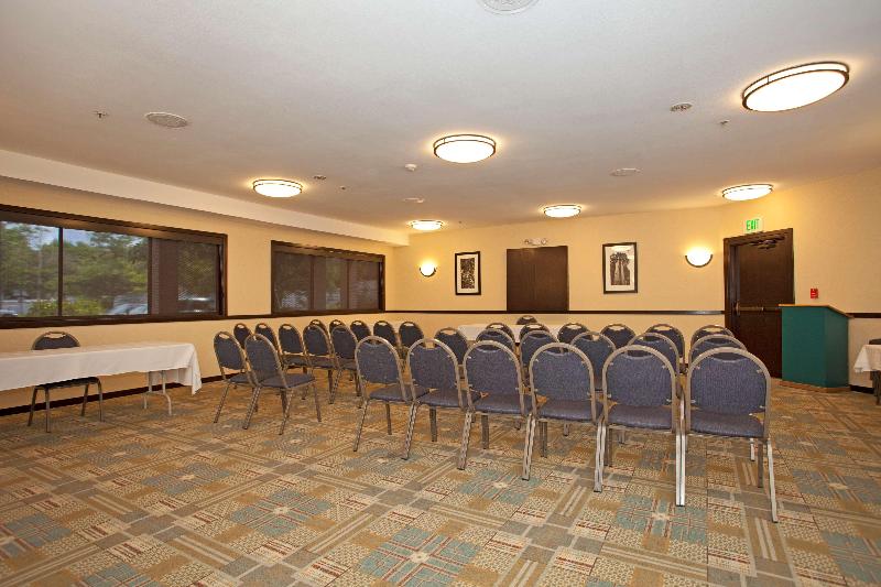 فندق Best Western Plus Wine Country Inn & Suites