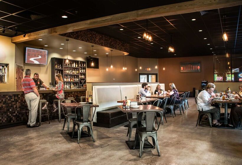 The Great Rivers, Ascend Hotel Collection