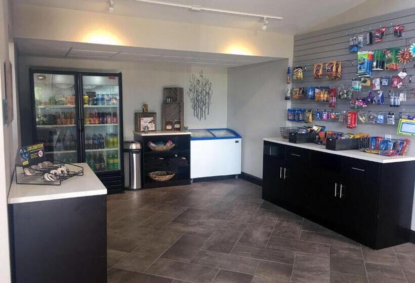 The Great Rivers, Ascend Hotel Collection