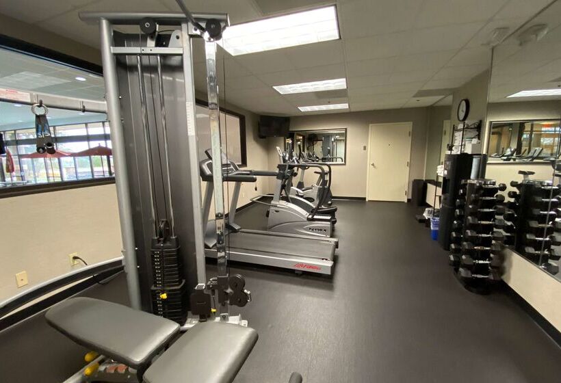 בית מלון כפרי Wyndham Minneapolis South Burnsville