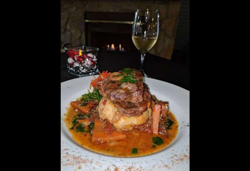 Cascades Mountain Resort, Ascend Hotel Collection