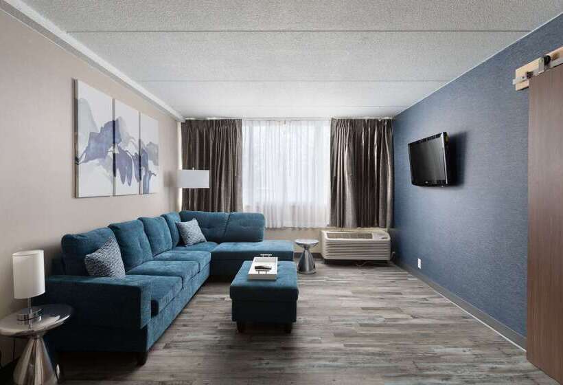 Clarion Hotel & Convention Center Joliet