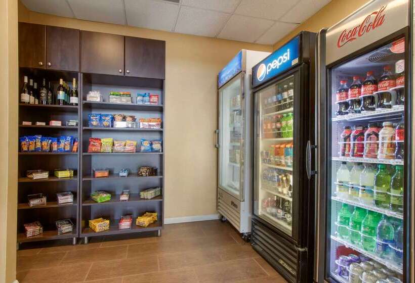 فندق Clarion Inn Asheville Airport