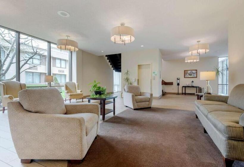 فندق Clarion Inn Elmira Horseheads