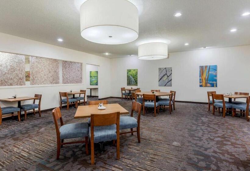 فندق Clarion Inn Elmira Horseheads