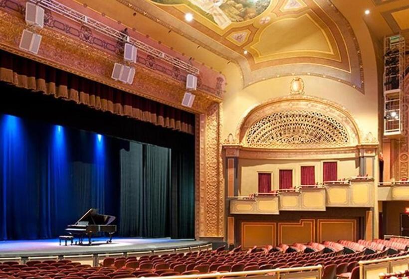 فندق Clarion Inn Elmira Horseheads