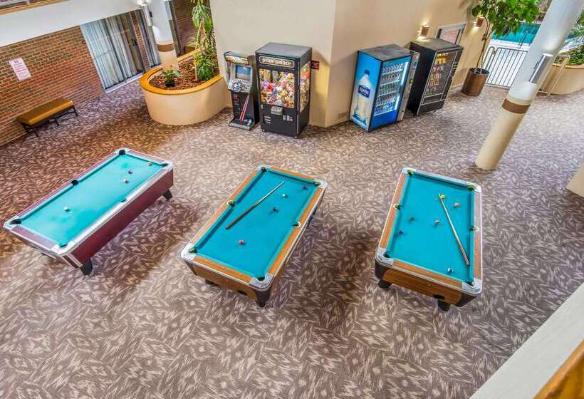 Отель Clarion Inn Grand Junction