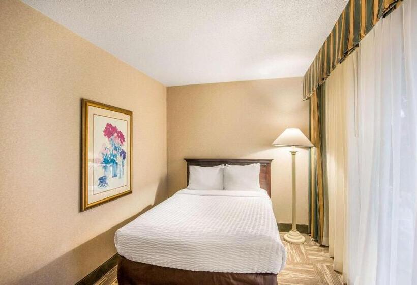 Отель Clarion Inn Grand Junction