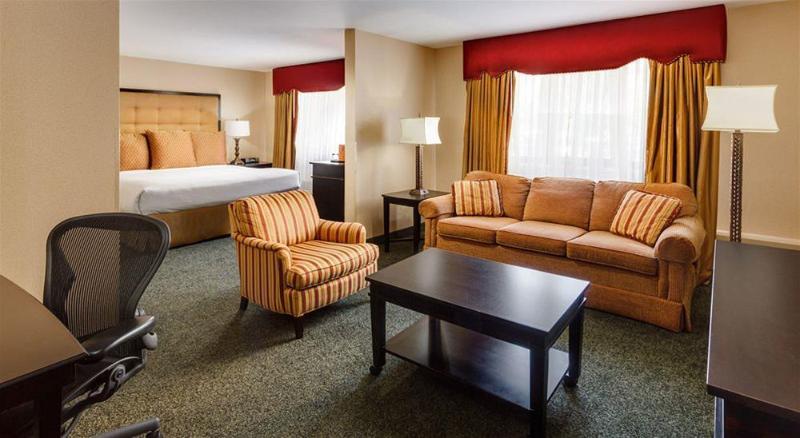 Collegian Hotel & Suites, Trademark Collection By Wyndham