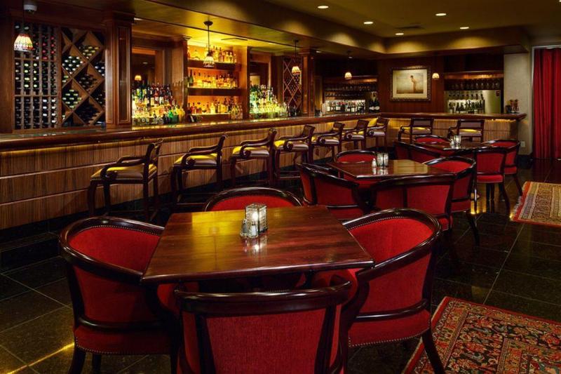 Collegian Hotel & Suites, Trademark Collection By Wyndham