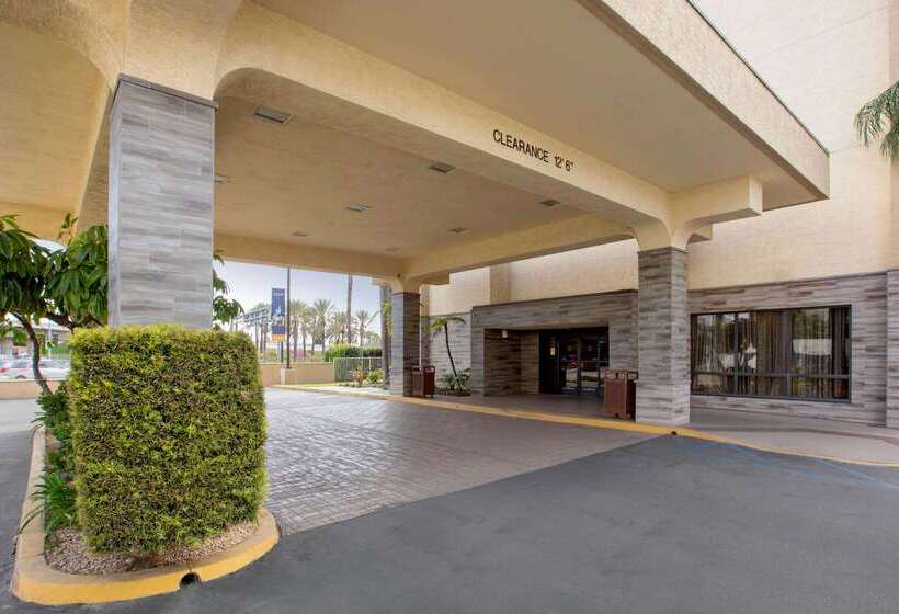 فندق Comfort Inn Anaheim Resort