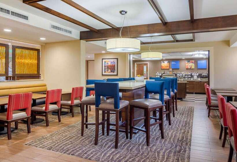 Отель Comfort Inn Atlanta Airport