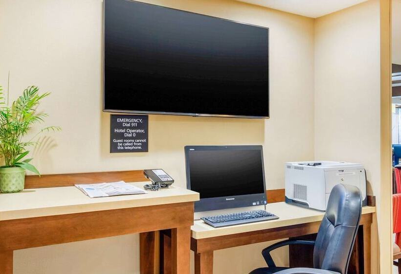 Отель Comfort Inn Atlanta Airport