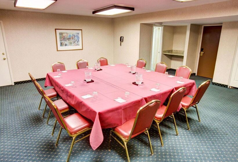 호텔 Comfort Inn Conference Center